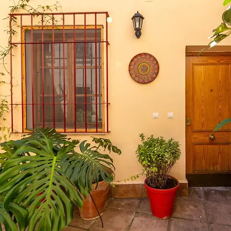 Apartamento Juan De Mena Doce Apartment *