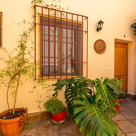 Apartamento Juan De Mena Doce Apartment