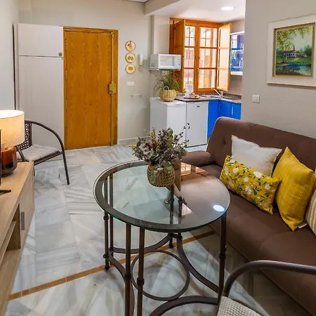 Apartamento Juan De Mena Doce Apartment